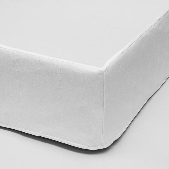 NEW! DreamGreen Padded Super King Valance White