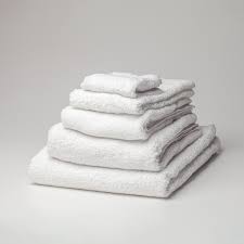 Weaver Cardiff Bath Towel - White
